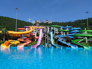 水上遊樂項目